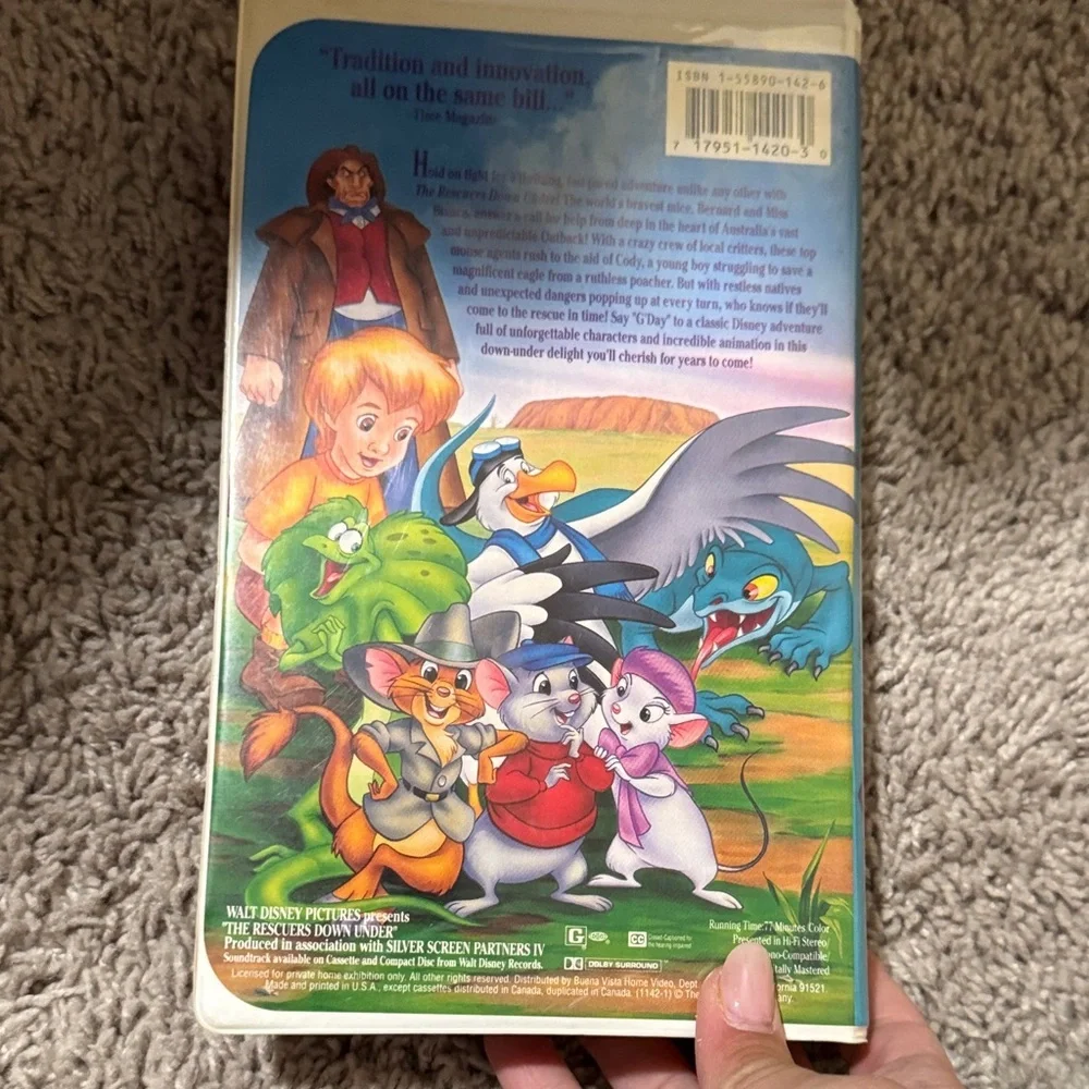 Disney The Rescuers Down Under VHS - Blue and Yellow Cover